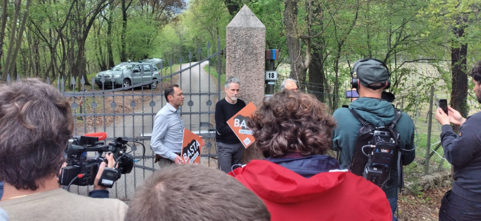 L'orsa Jj4 al Casteller e gli animalisti chiedono di entrare nell'area faunistica: “Ma nessuno ci ha risposto”